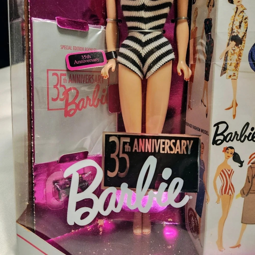 ❗️SOLD❗Barbie 35th Anniversary | 1993 Original 1959 Special Edition Reproduction - Picture 3 of 6
